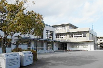 生駒市立生駒台小学校　徒歩9分（694ｍ）